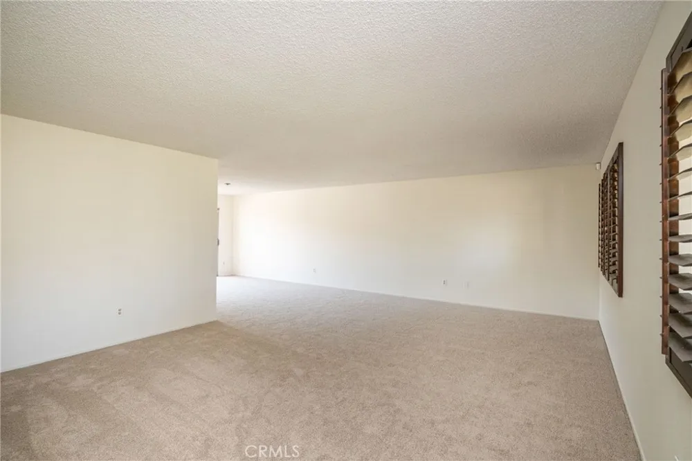 5740 Via Cervantes Riverside, CA 92506