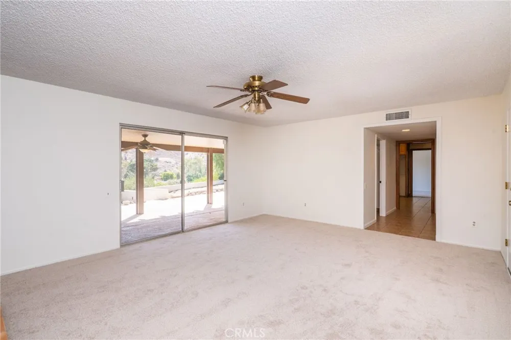 5740 Via Cervantes Riverside, CA 92506