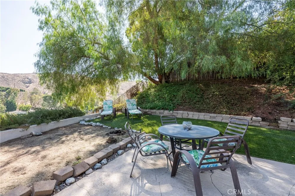 5740 Via Cervantes Riverside, CA 92506