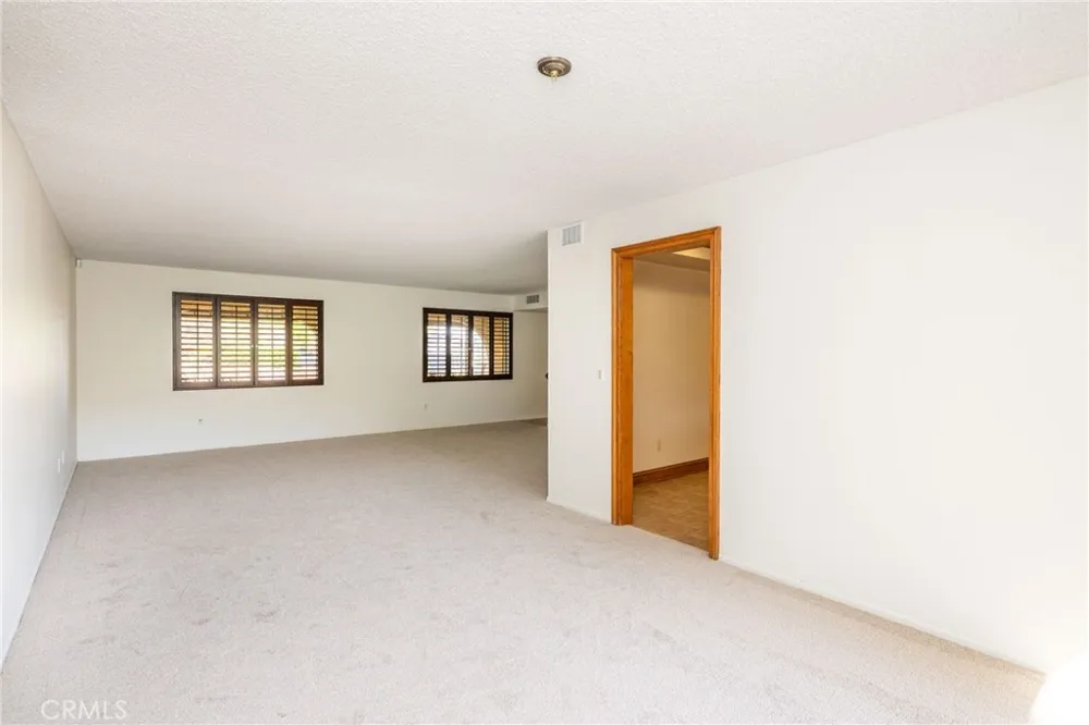 5740 Via Cervantes Riverside, CA 92506