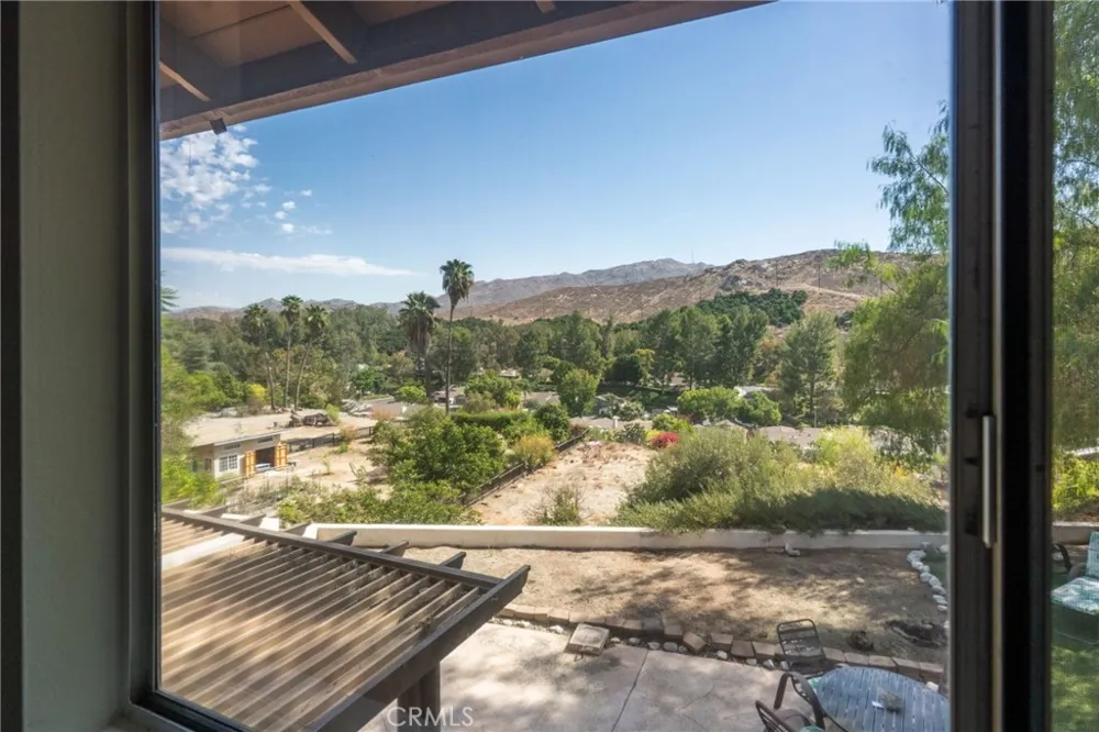 5740 Via Cervantes Riverside, CA 92506