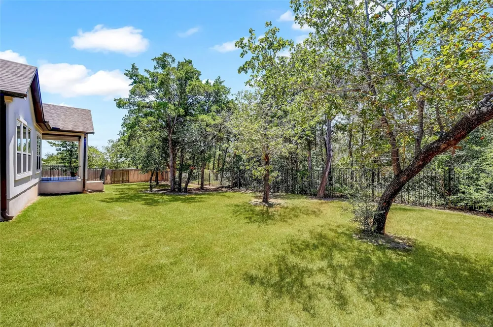 140 Kellogg Lane Bastrop, TX 78602