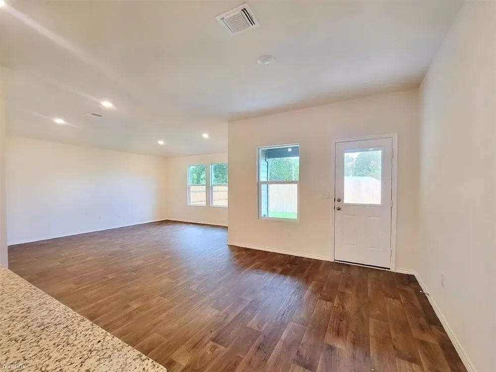 14504 Fitzgibbon Drive Austin, TX 78725