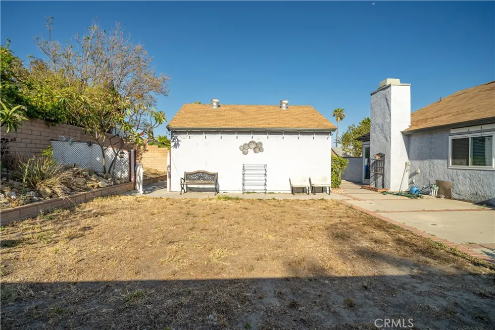 1328 W Jackson Rialto, CA 92376