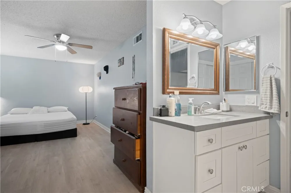 1328 W Jackson Rialto, CA 92376