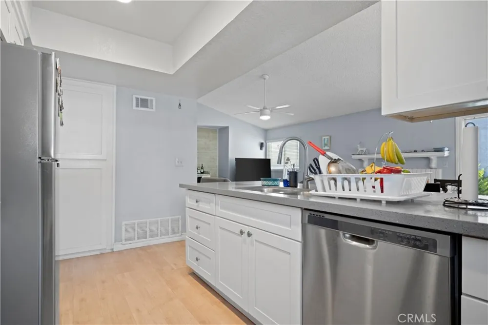 1328 W Jackson Rialto, CA 92376