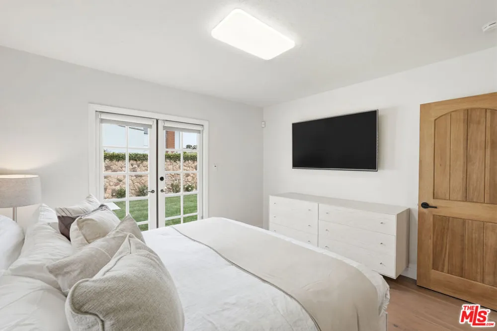 3600 Pine Avenue Manhattan Beach, CA 90266