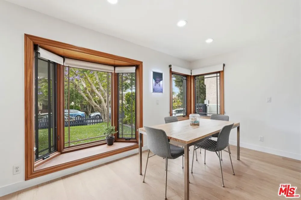 3600 Pine Avenue Manhattan Beach, CA 90266