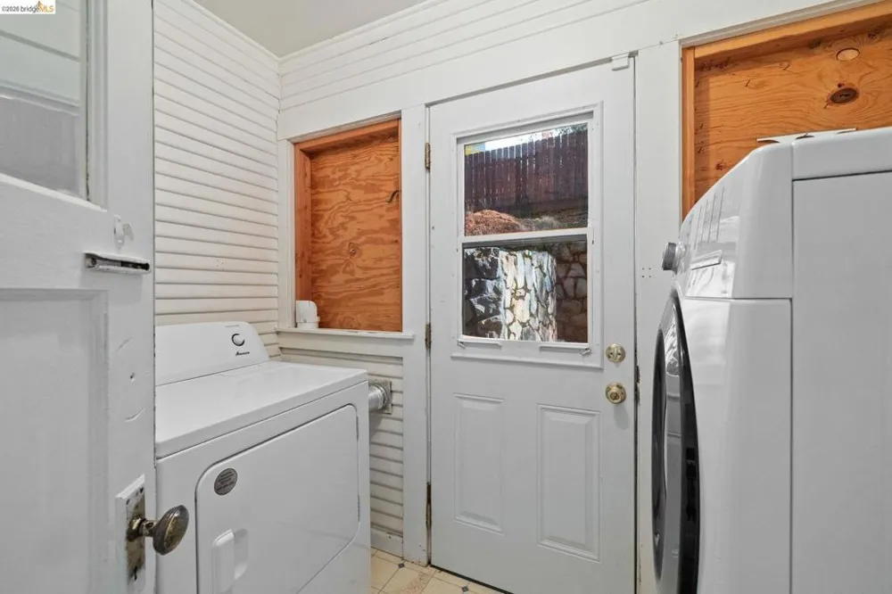 169 Shepherd St. Sonora, CA 95370