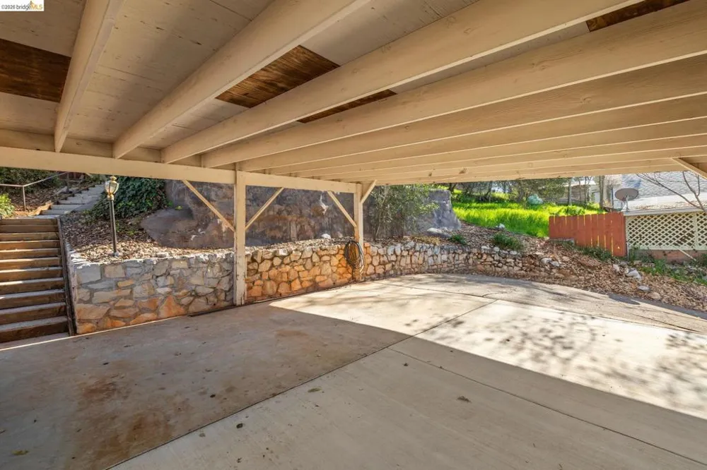 169 Shepherd St. Sonora, CA 95370