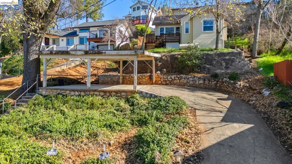 169 Shepherd St. Sonora, CA 95370