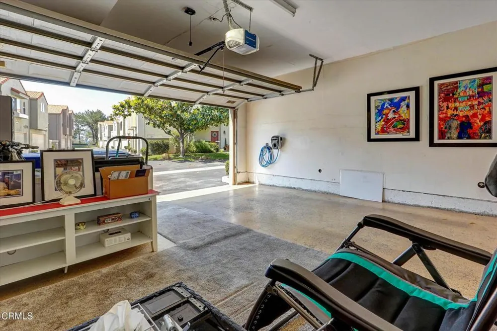 22337 Mission Circle Chatsworth, CA 91311