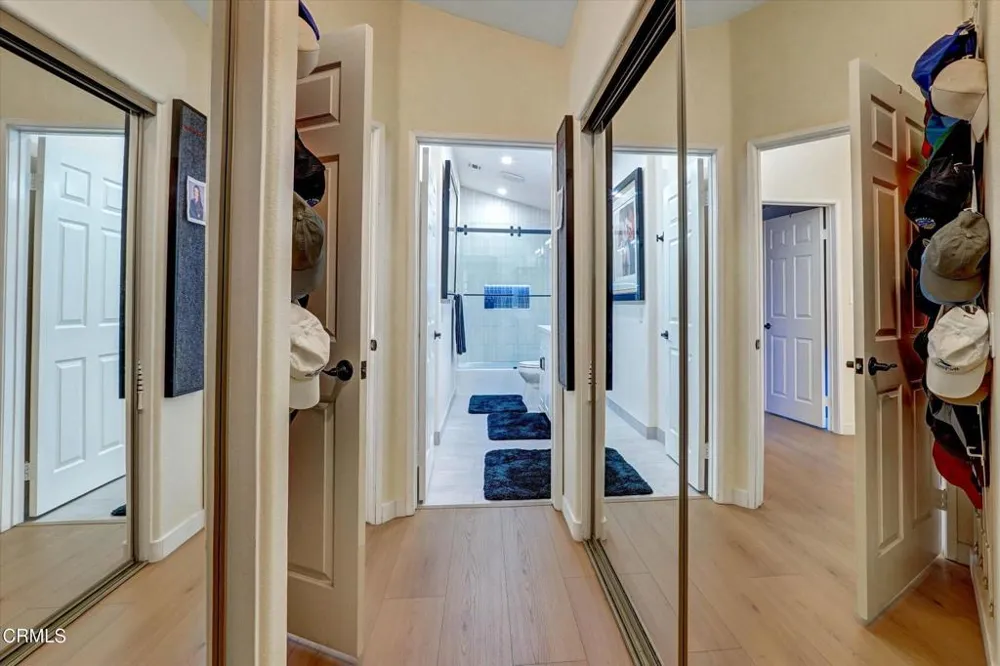 22337 Mission Circle Chatsworth, CA 91311