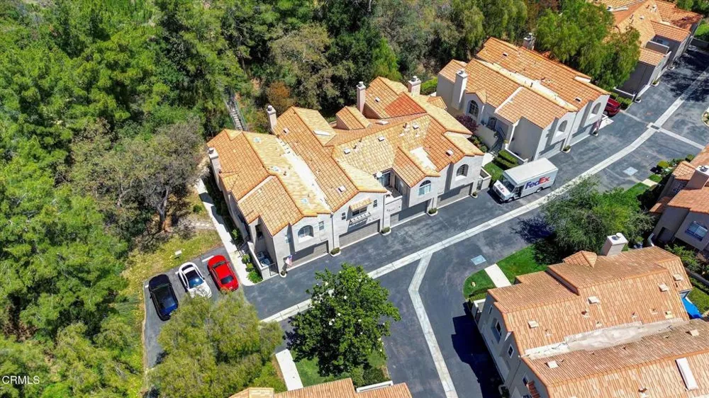 22337 Mission Circle Chatsworth, CA 91311
