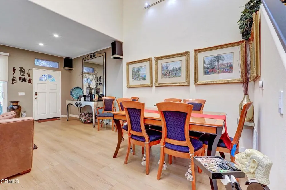 22337 Mission Circle Chatsworth, CA 91311