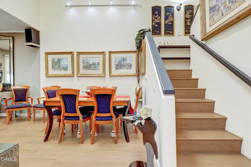22337 Mission Circle Chatsworth, CA 91311