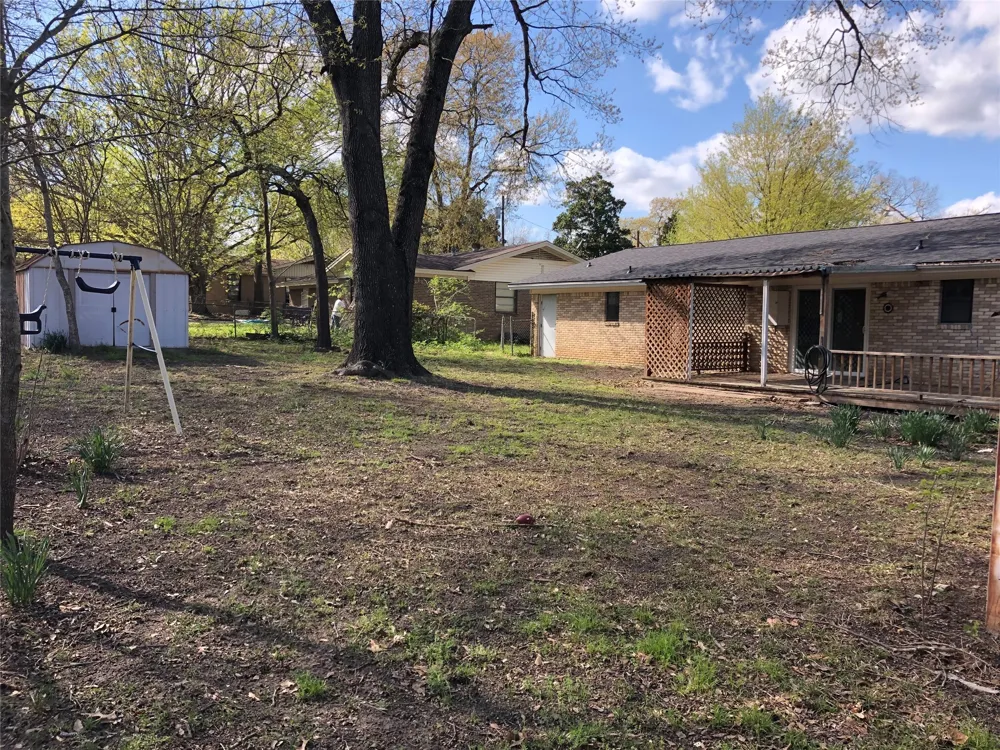507 Colonial Drive Athens, TX 75751