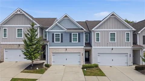 7548 Knoll Hollow Road