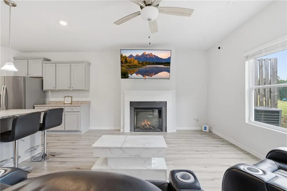 7548 Knoll Hollow Road Lithonia, GA 30058