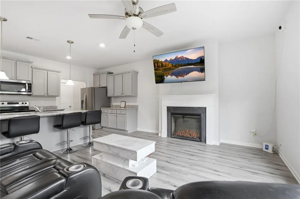 7548 Knoll Hollow Road Lithonia, GA 30058