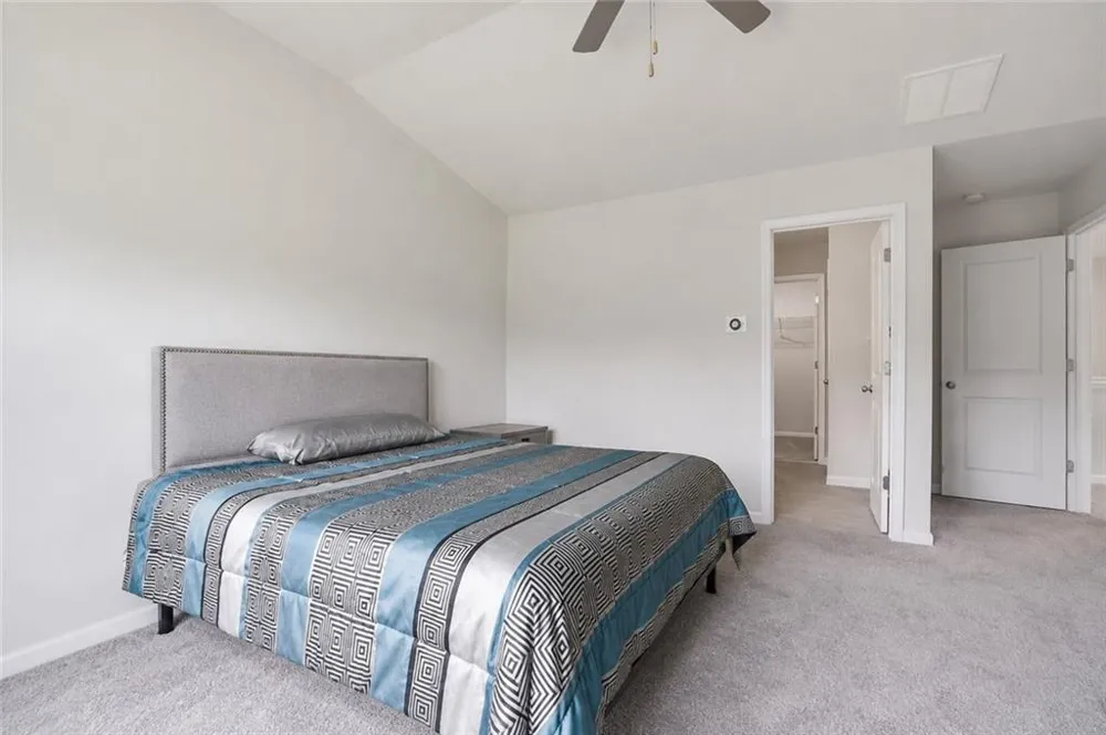 7548 Knoll Hollow Road Lithonia, GA 30058