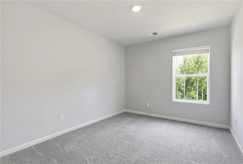 7548 Knoll Hollow Road Lithonia, GA 30058