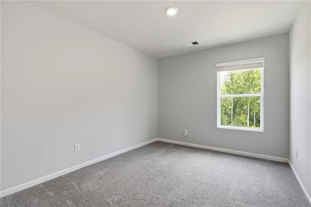 7548 Knoll Hollow Road Lithonia, GA 30058