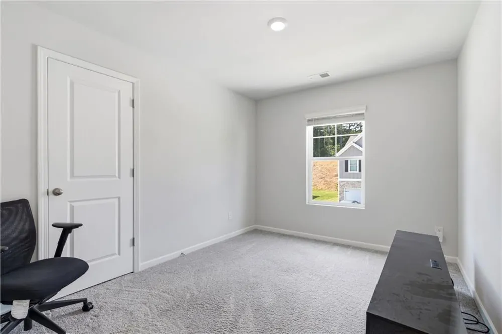 7548 Knoll Hollow Road Lithonia, GA 30058