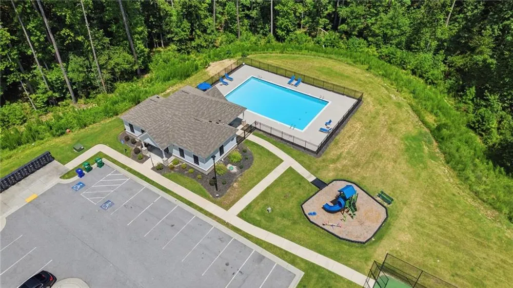 7548 Knoll Hollow Road Lithonia, GA 30058