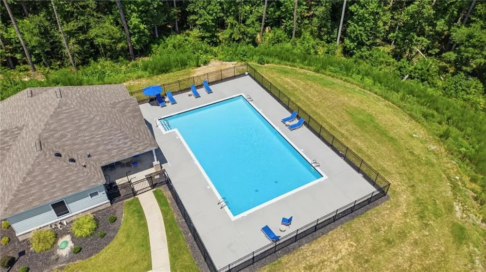 7548 Knoll Hollow Road Lithonia, GA 30058