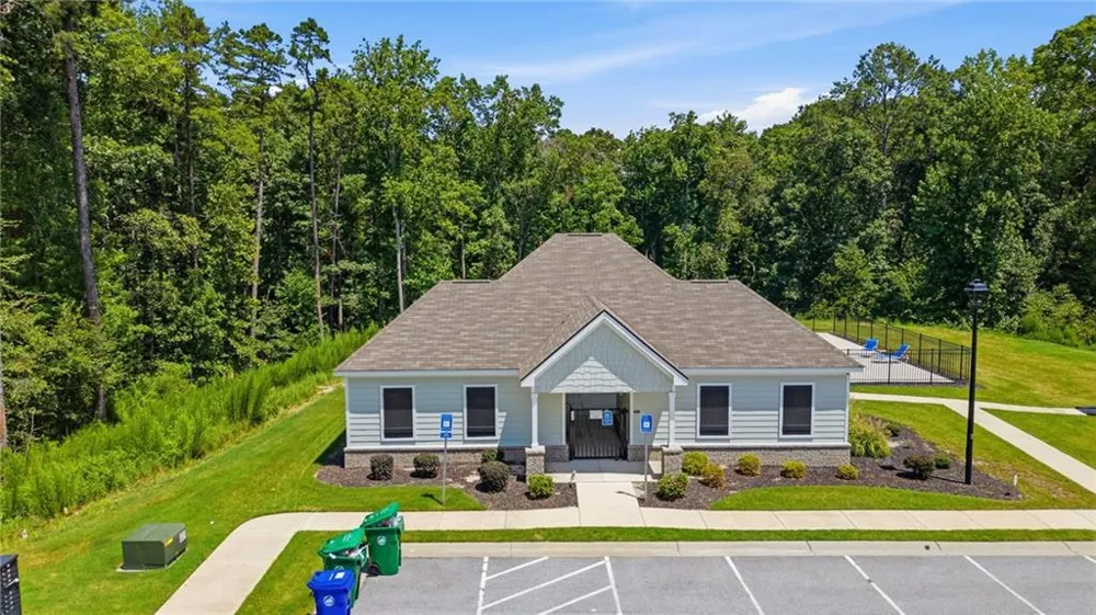 7548 Knoll Hollow Road Lithonia, GA 30058