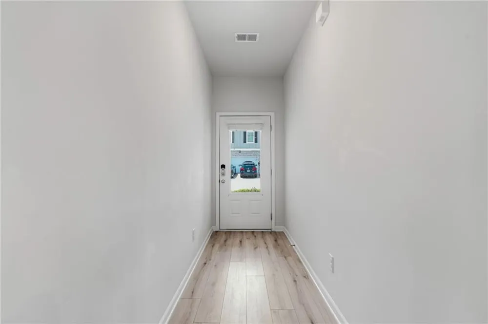 7548 Knoll Hollow Road Lithonia, GA 30058