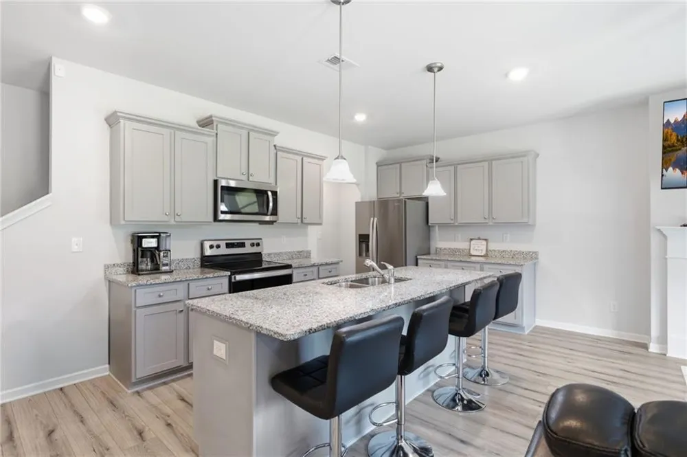 7548 Knoll Hollow Road Lithonia, GA 30058