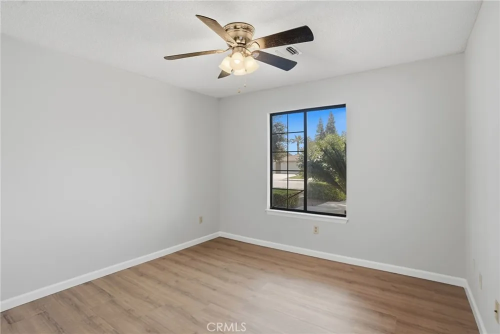 6916 Bandolero Bakersfield, CA 93308