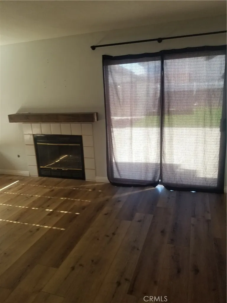 43333 Cottage Lane Lancaster, CA 93536
