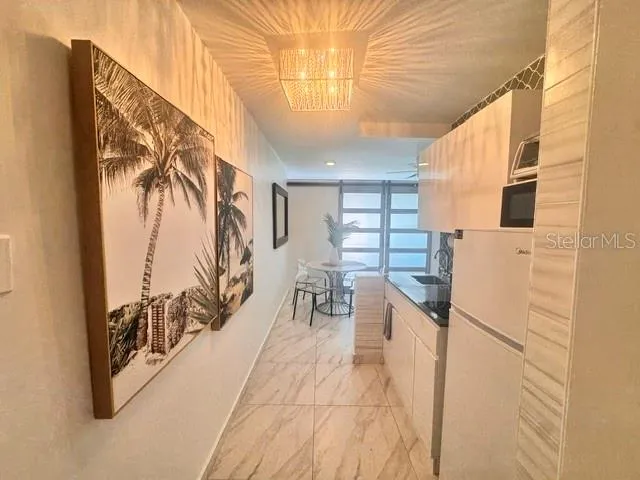 ESJ Tower AVE ISLA VERDE #155 Carolina, PR 00979