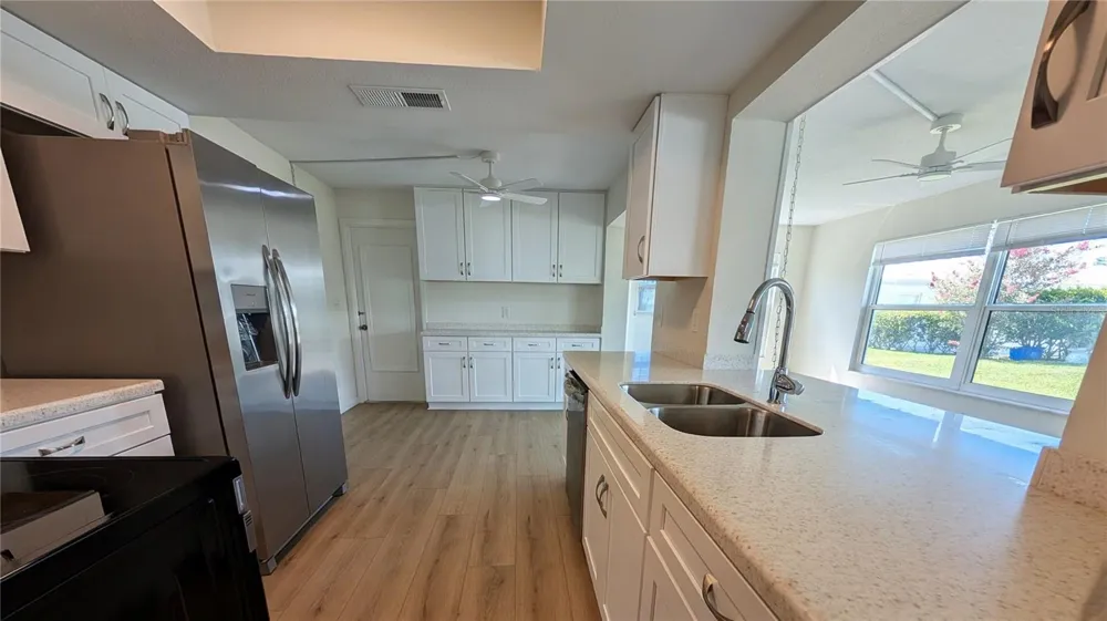 14119 88TH AVENUE Seminole, FL 33776