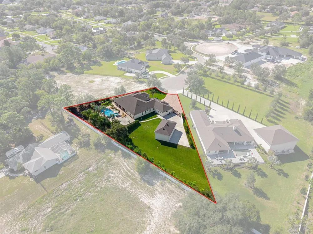 533 STORYBOOK LANE Spring Hill, FL 34609