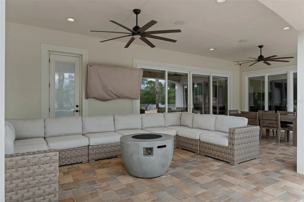 533 STORYBOOK LANE Spring Hill, FL 34609
