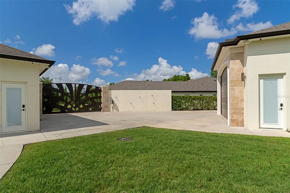 533 STORYBOOK LANE Spring Hill, FL 34609