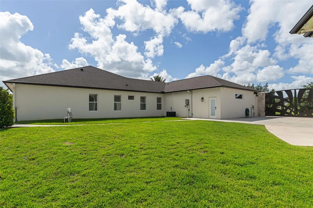 533 STORYBOOK LANE Spring Hill, FL 34609