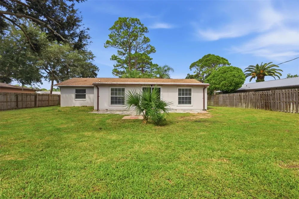 3307 PINE TREE DRIVE Edgewater, FL 32141