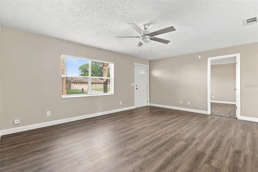 3307 PINE TREE DRIVE Edgewater, FL 32141