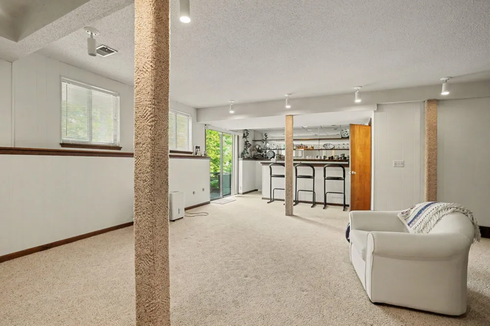 271 Fairway Court #B Plainwell, MI 49080