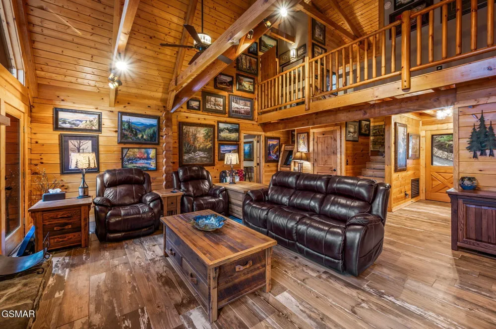 1903 Waters End Road Walland, TN 37886
