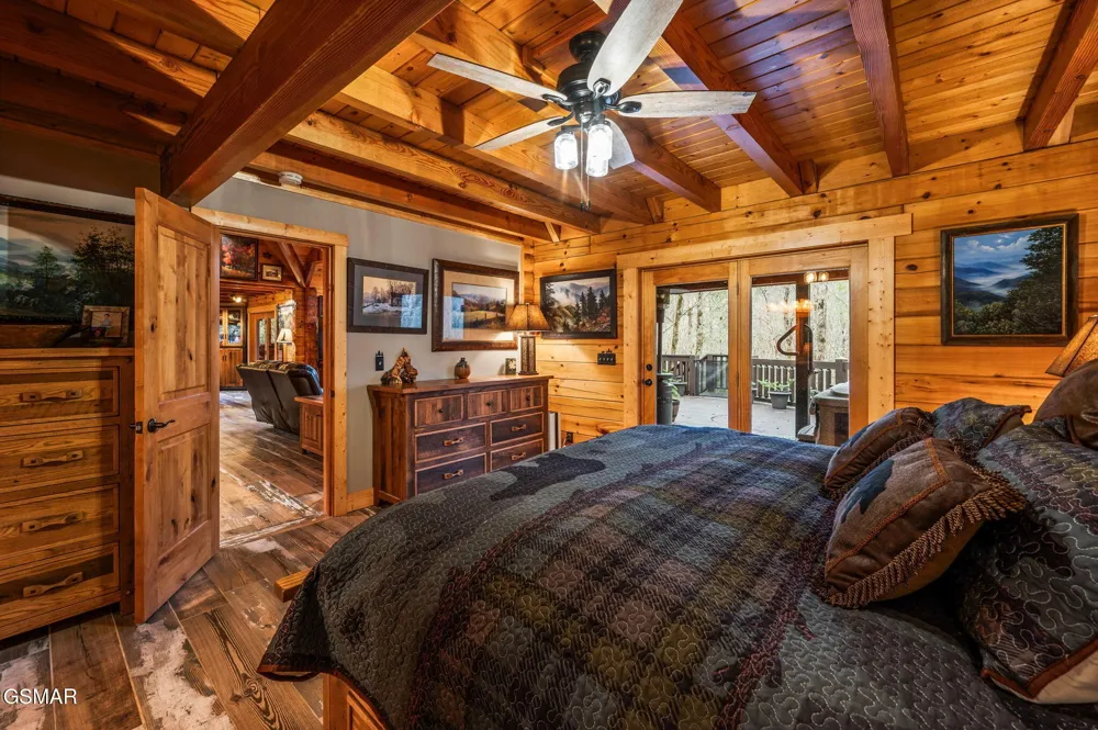 1903 Waters End Road Walland, TN 37886