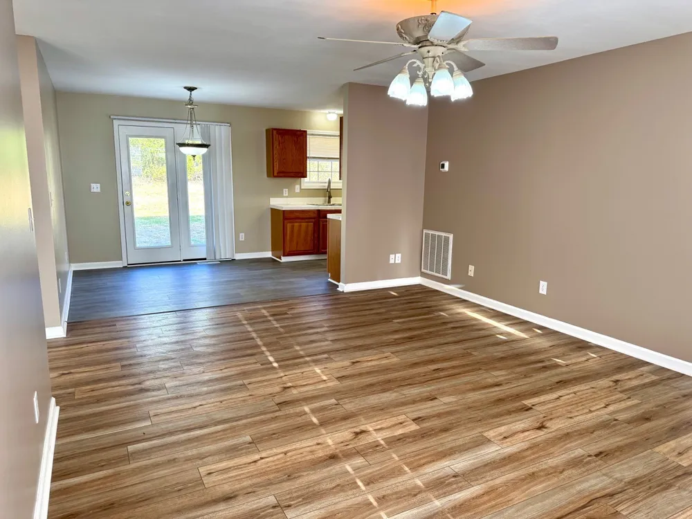 828 Mulberry Dr Columbia, TN 38401