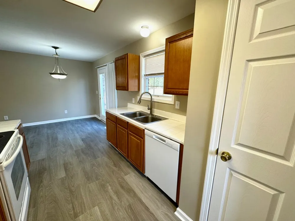 828 Mulberry Dr Columbia, TN 38401