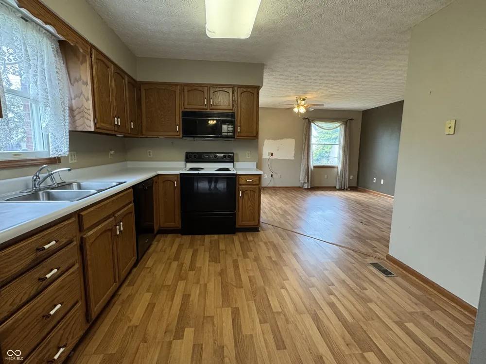 399 Vinewood Drive S Brownsburg, IN 46112