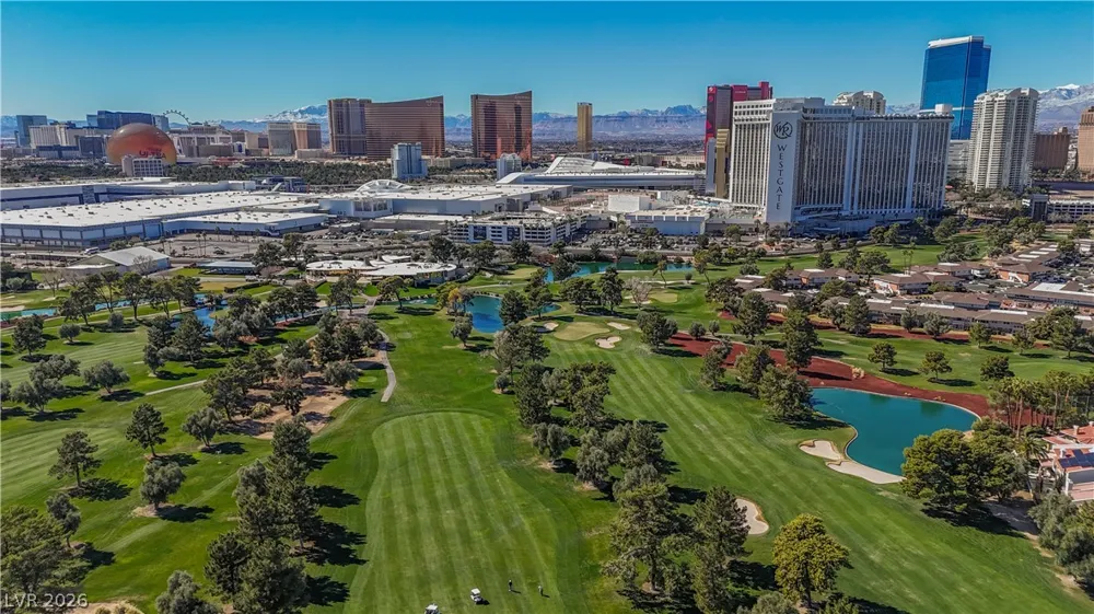 566 Tam O Shanter Las Vegas, NV 89109